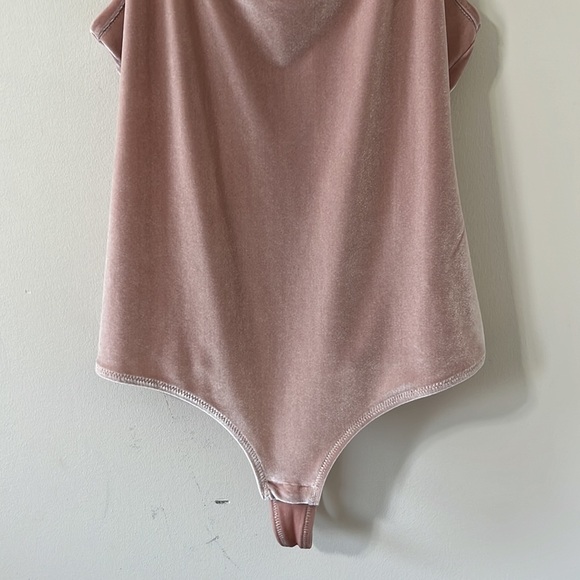 Madewell Velvet Racerback Bodysuit Size Large - Picture 5 of 13